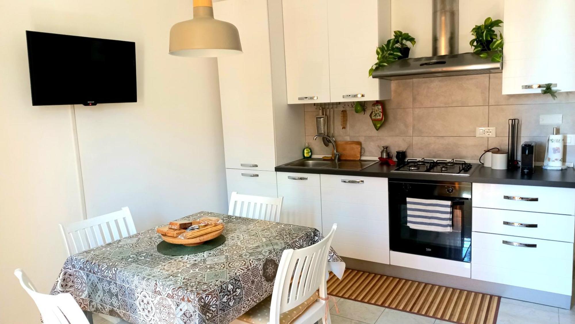 - Casa Manzoni - Luminoso Zona Sferisterio Apartment Macerata